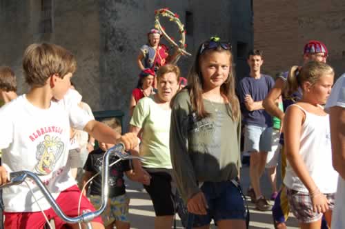 fiestas albalatillo santa margarita titiriteros de binefar