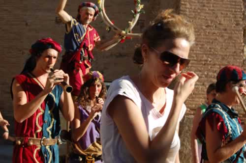 fiestas albalatillo santa margarita titiriteros de binefar