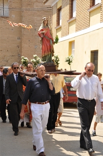 albalatillo procesiones  monegros