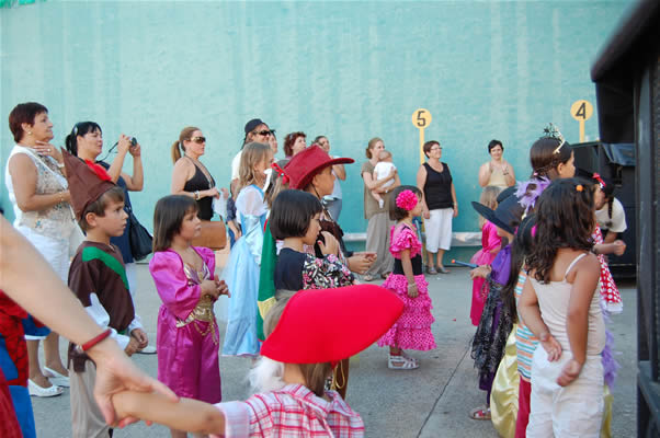 albalatillo fiestas santa margarita disfraces