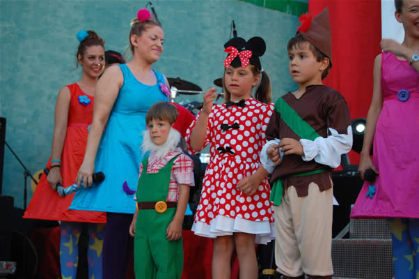 albalatillo fiestas santa margarita disfraces