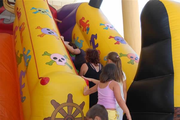 albalatillo fiestas batukada tarumba percusion