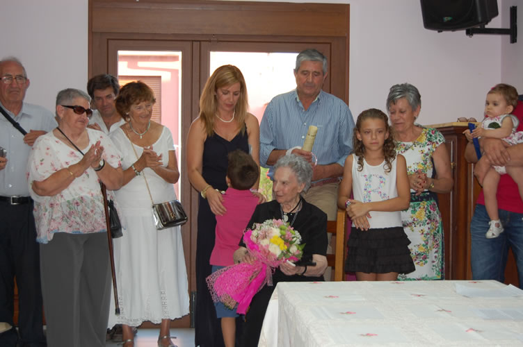 centenario candida villellas, cumplea�os candida villellas albalatillo