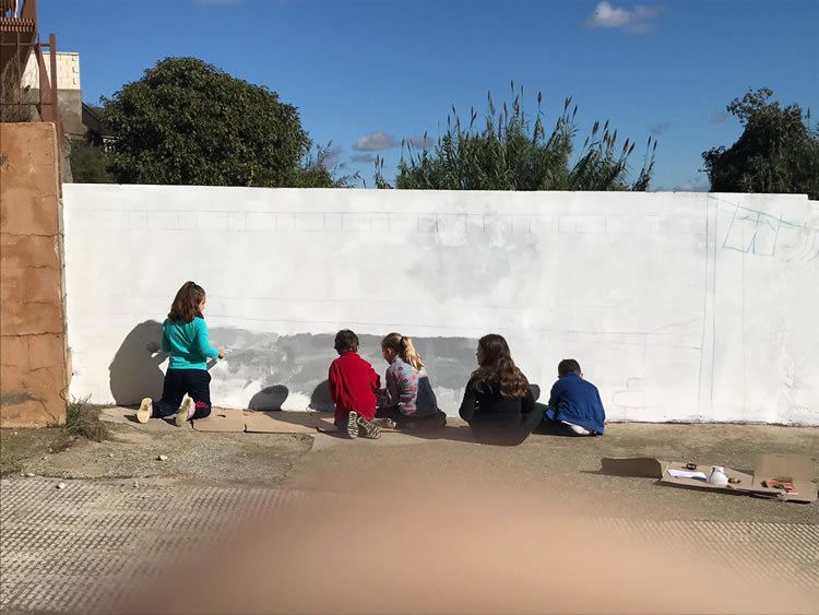 mural en pared del antiguo lavadero