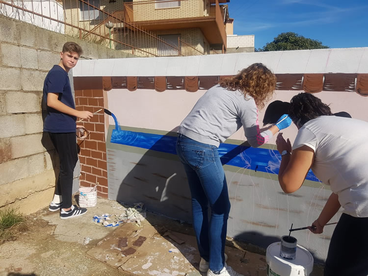 mural en pared del antiguo lavadero