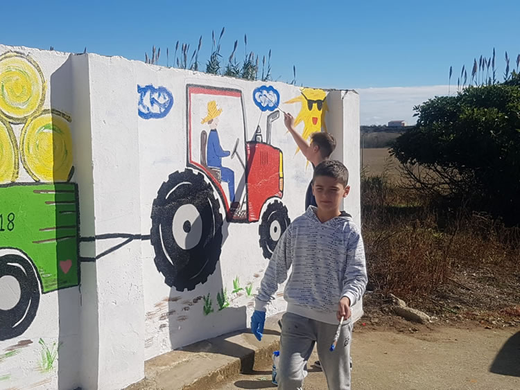 mural en pared del antiguo lavadero