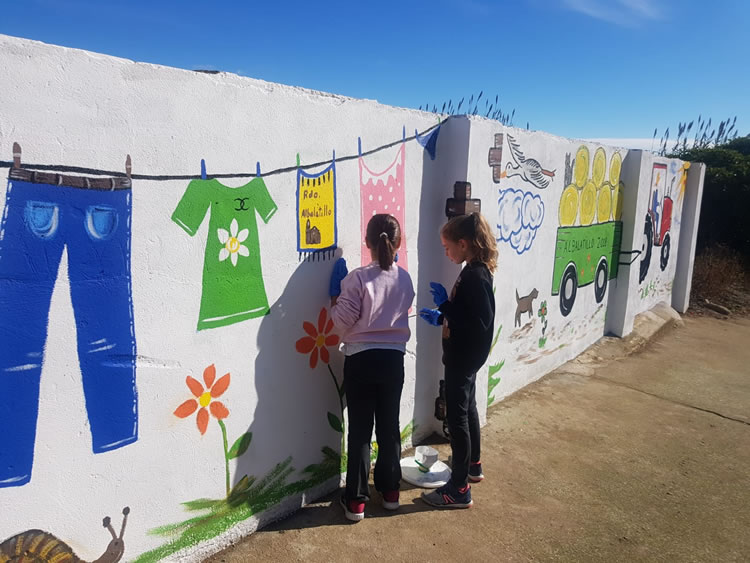 mural en pared del antiguo lavadero