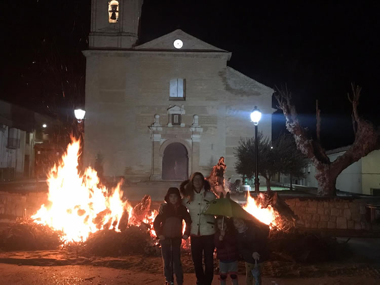 hogueras san anton albalatillo 2020