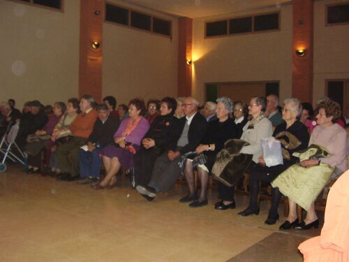 asistentes a los actos