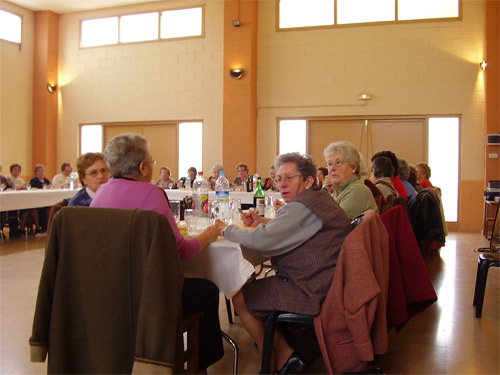 asistentes a la comida de santa agueda