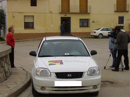 Entrevistas en la Plaza Alberto Ballar�n realizadas por Arag�n televisi�n